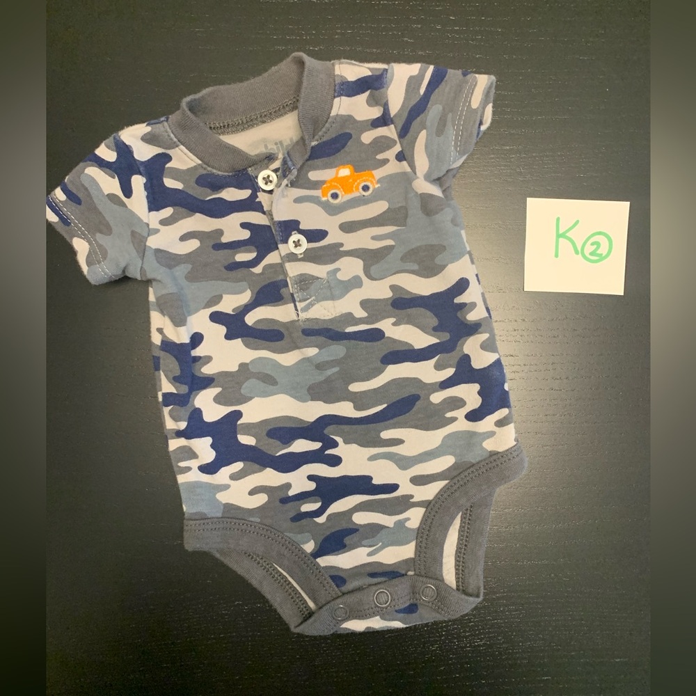 ⭐️2/$5.00⭐️ Camouflage NB Onesie with Car Patch